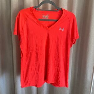 Under Armour v-neck neon t-shirt